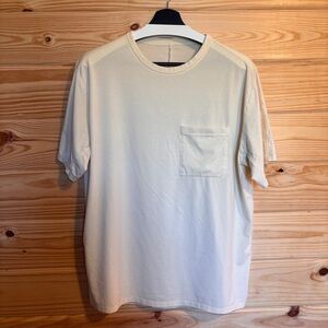 Men’s lululemon Fundamental Pocket T-Shirt in Lemon Chiffon